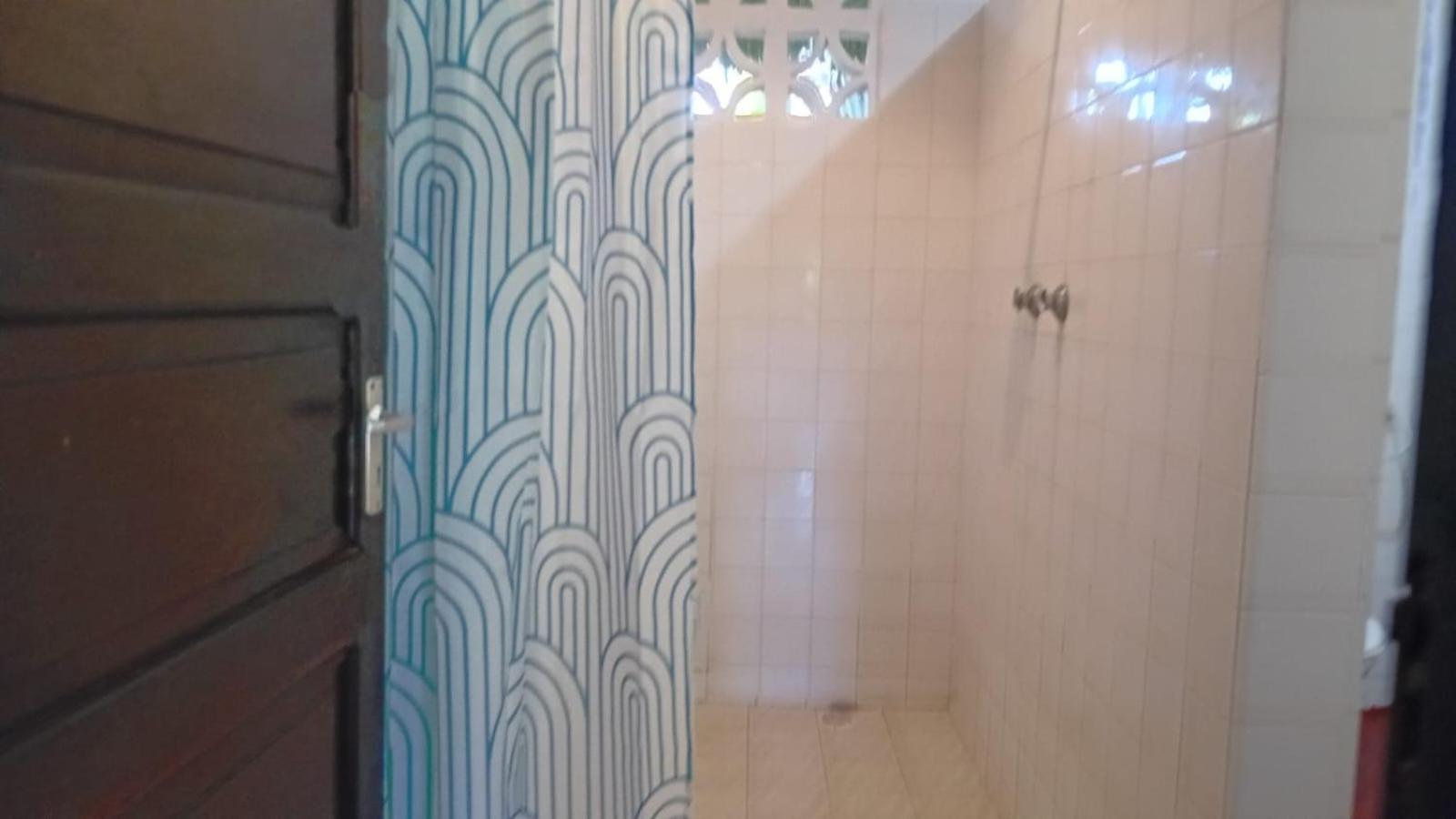 Les Datchi Cottages Diani Beach Ngoại thất bức ảnh